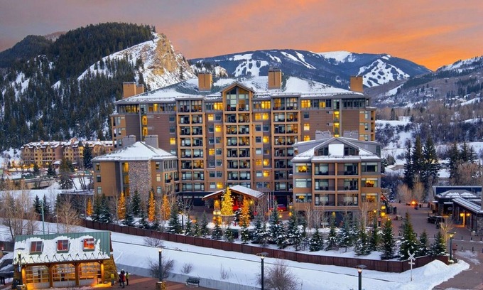 Avon Condo | Riverfront Resort and Spa - Luxury Studio Suite: SKI IN/SKI OUT