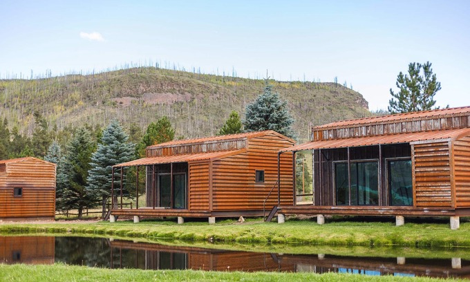 Springerville Cabin | Riverside Suite Casita 5