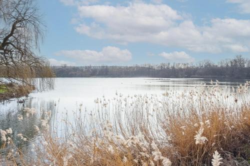 Thamesmead Apartment | Riverview Larger Groups Greenwich Property
