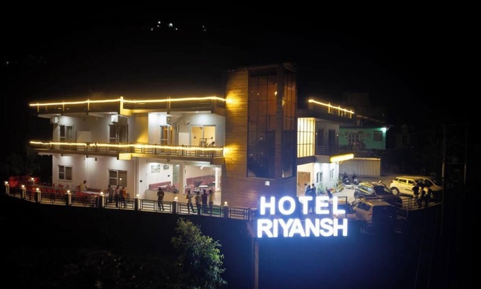Ukhimath Hotel | Riyansh hotel and restaurant