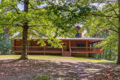 Rogers House | Rogers Cabin on 17 Acres with Wraparound Deck!