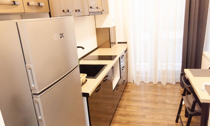 Constanta Apartment | Romantic Mirage Sunset - 5 min from the beach!nn