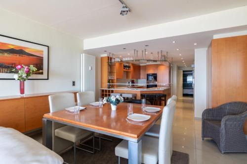 Ostend Apartment | "Romantica" - Luxury Apartment with infrared cabin and Seaview T72