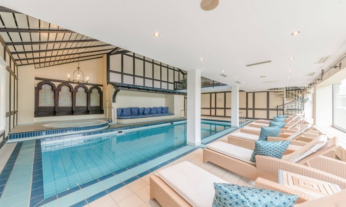 Feudingen Hotel | Romantik Landhotel Doerr