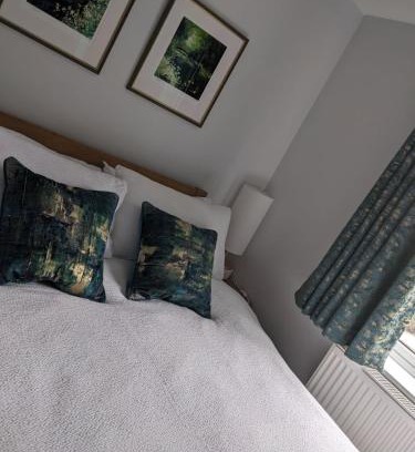 Romsey Bed & Breakfast | Romsey Brewery House - circa 1893