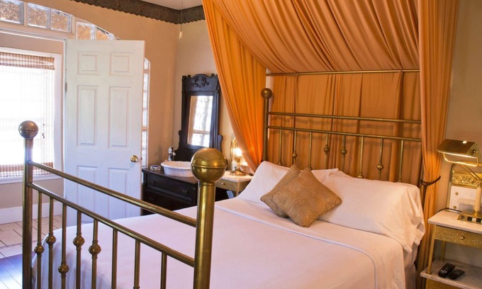 Port Albert House | Room #2 at the historic Port Albert Inn in beautiful Port Albert, Ontario!