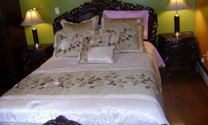 Fort Plain Bed & Breakfast | Room #3 We are only 30 min. away from "BASEBALL HALL OF FAME" in Coopers Town .