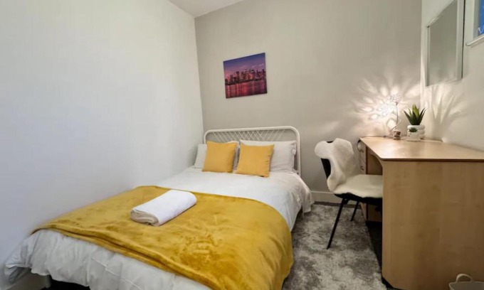 Liverpool House | Room 5 Shared House in L6