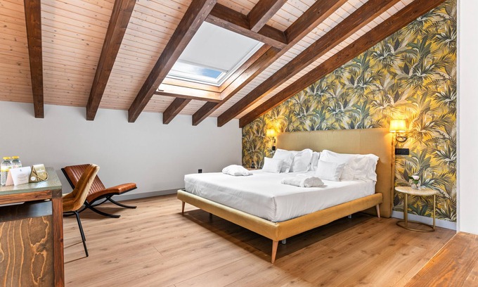 Muros de Nalon Apartment | Room 'Doble Premium' with Shared Pool, Wi-Fi and Air Conditioning