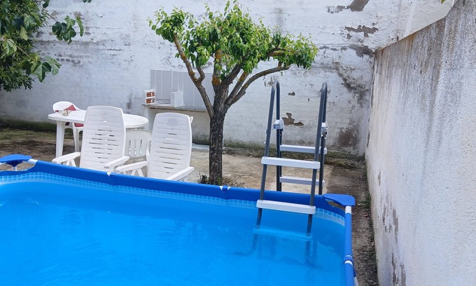 Toledo House | Room in Guest Room - Toledo Double Private Room