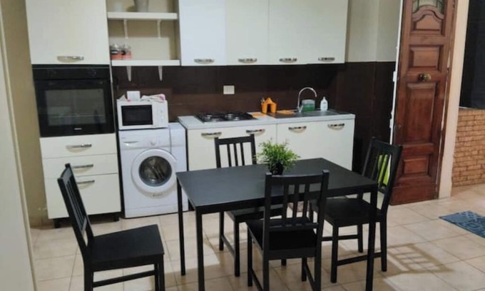 Borgo-Sanzio House | Room in the historic center of Catania 1