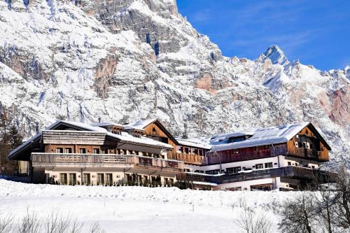 Cortina d'Ampezzo Hotel | Rosapetra SPA Resort - Small Luxury Hotels of the World