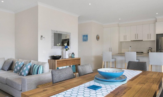 Capel Sound House | Rosebay Walk To The Foreshore