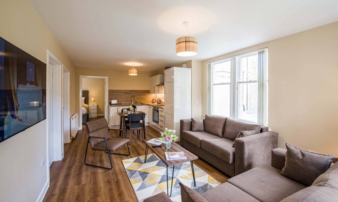 South Galson Apartment | Rosedene Highland House - The Cottage Apartment 8