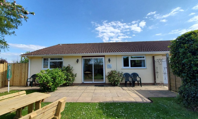 Watchet Cottage | ROSEVILLE, family friendly, country holiday cottage in Watchet