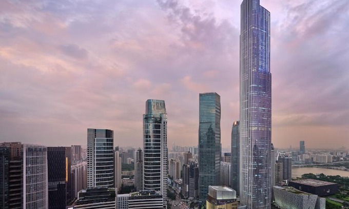 Zhujiang New Town Hotel | Rosewood Guangzhou, enjoy free shuttle bus service between the hotel and the Canton Fair Complex during the Canton Fair