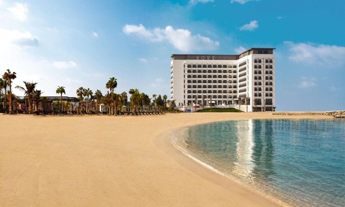 Jumeirah Hotel | Rove La Mer Beach, Jumeirah