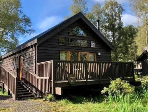 Taynuilt House | Rowan Log Cabin