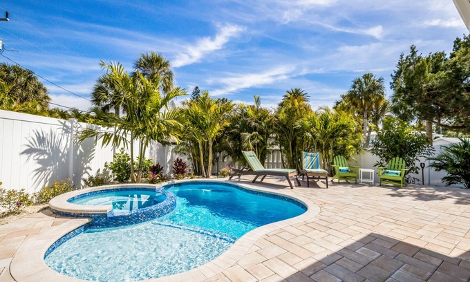 Holmes Beach House | Royal Palm: Pool, 2 Blocks to Beach, Close to Dining & Shopping by Anna Maria Life Vacation Rentals