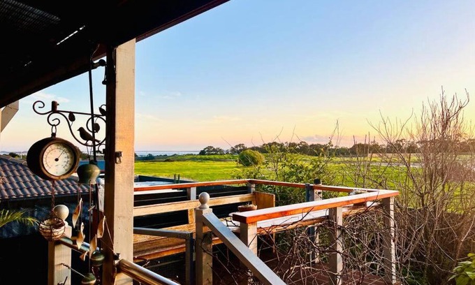 St Leonards House | Ruby by the bay a perfect getaway