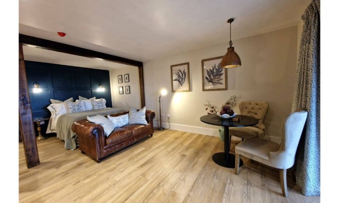 Mallaig Apartment | Rum Accessible Studio Apartment