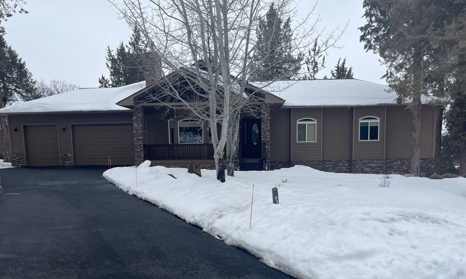 Klamath Falls House | Running Y Resort