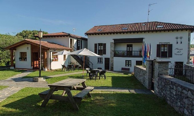 Villanueva de Pria Cottage | Rural apartment Playa del Canal for 2 adults and/or child