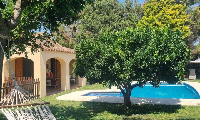San Martin Sarroca Apartment | Rural appartment with private pool and garden