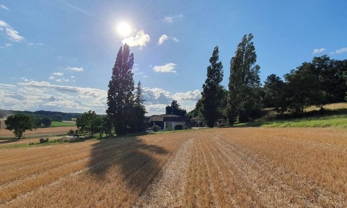 Poullignac Apartment | Rural Gîtes & Private Pool ★ Countryside retreat for 2 or 4 adults