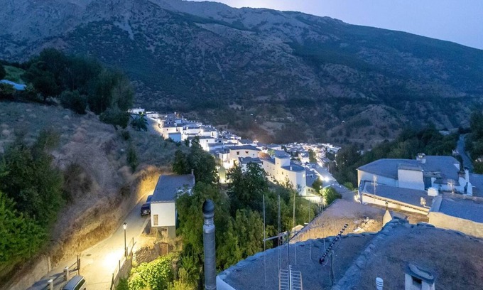 Trevelez Cottage | Rural house El Fuerte de Atabuey