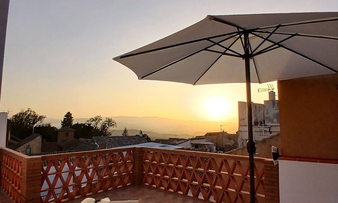 Lecrin Cottage | Rural house "El mirador del Valle" with fireplace in Granada