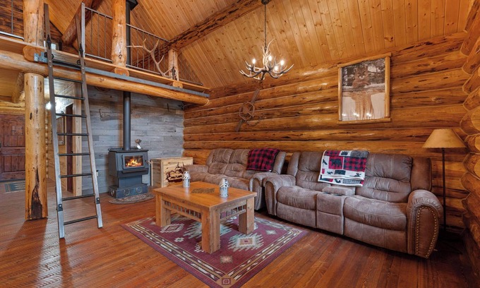 Columbia Falls Cabin | Rustic Cabin on Spoon Lake with Stunning Views