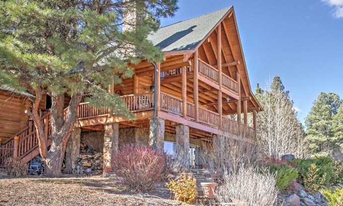 Baderville House | Rustic Cabin with Decks, Alpine Views and Pool Table!
