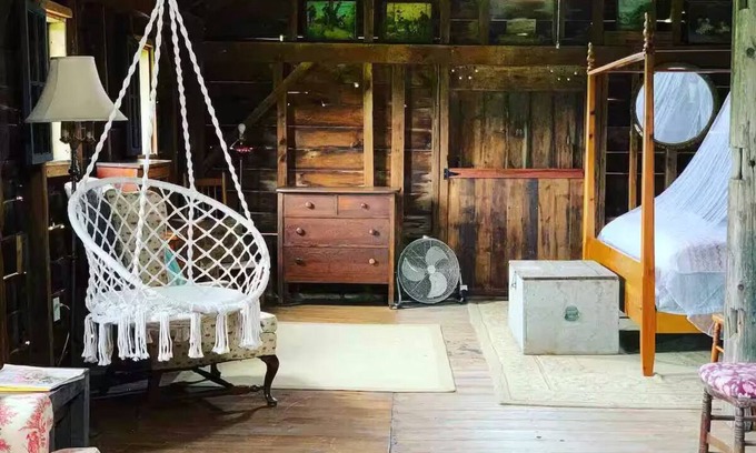 Climax House | Rustic Glamping Cabin by creek in Hudson Valley