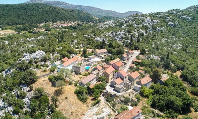 Donja Banda House | Rustic holiday house in the kingdom of wine