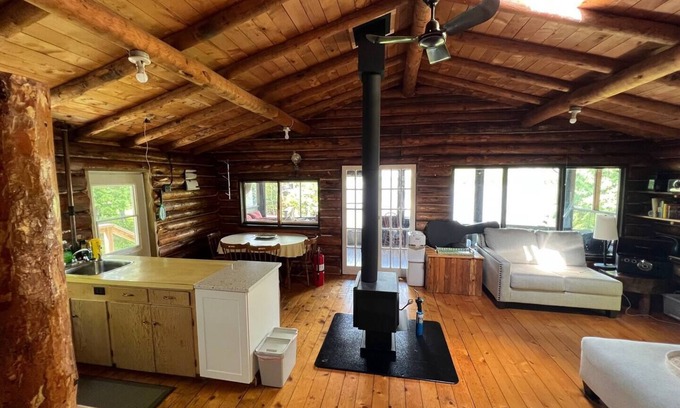 Northern Ontario Cottage | Rustic Log Cottage in Woodchuck Bay on Lake of the Woods with a Sand Beach