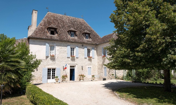 Agnac House | Rustic manor house 7 bedrooms 7 bathrooms spacious private pool