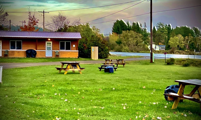 Michigamme Cabin | Ruth Lake Resort Motel Room # 8