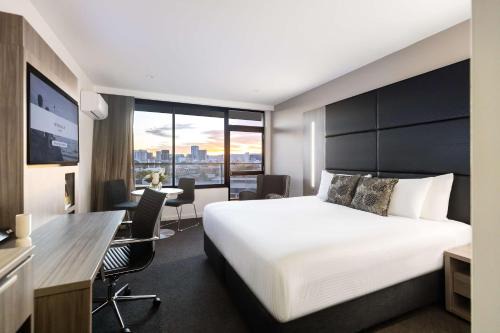 Adelaide Central Business District Hotel | Rydges South Park Adelaide