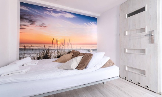 Jelenia Gora Apartment | Rynek Jeleniogórski Sunset Studio