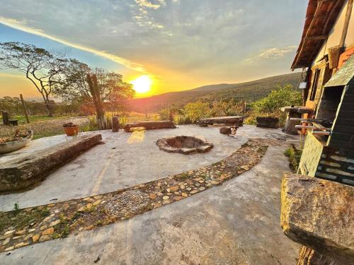 Carrancas House | Sítio com lindo pôr do sol, tranquilidade na serra de Carrancas com riacho