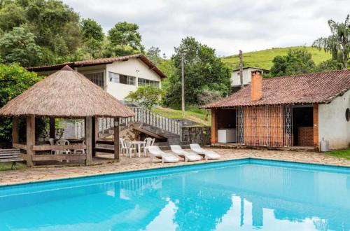 Vassouras House | Sítio Malabaku