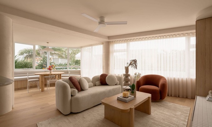 Caloundra Apartment | Sabbia - 200m From The Beach