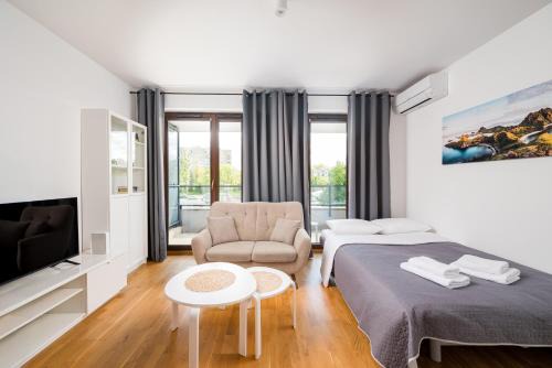 Mokotow Apartment | Sadyba Urban Quiet Studio