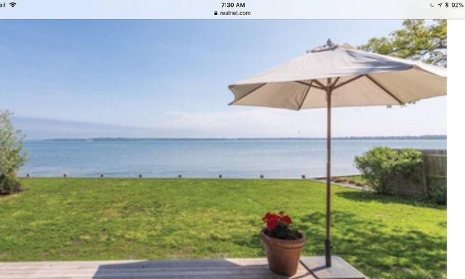 Noyack Cottage | Sag Harbor Waterfront Cottage