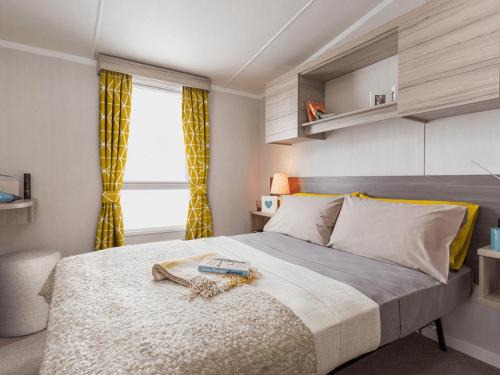 Dunbar House | Sage Caravan 2 at Thurston Manor Leisure Park