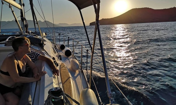 Alimos Boat Rental | Sail Greek islands on private yacht with owner as Skipper