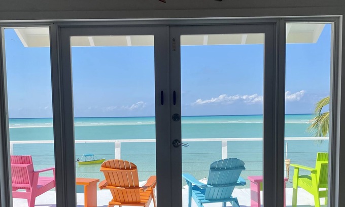 Spanish Wells House | SAILBEACH Use your Laptop to book.