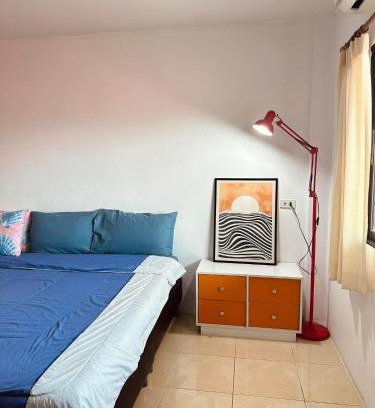 Koh Lan Bed & Breakfast | sampheenong