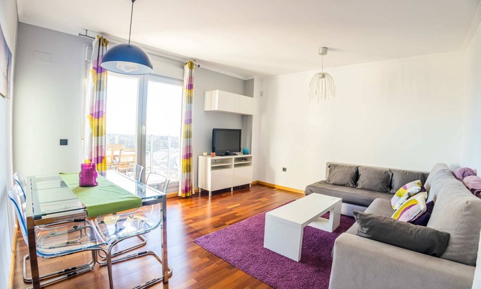 San Fernando Apartment | San Fernando Torres de la Caseria JP